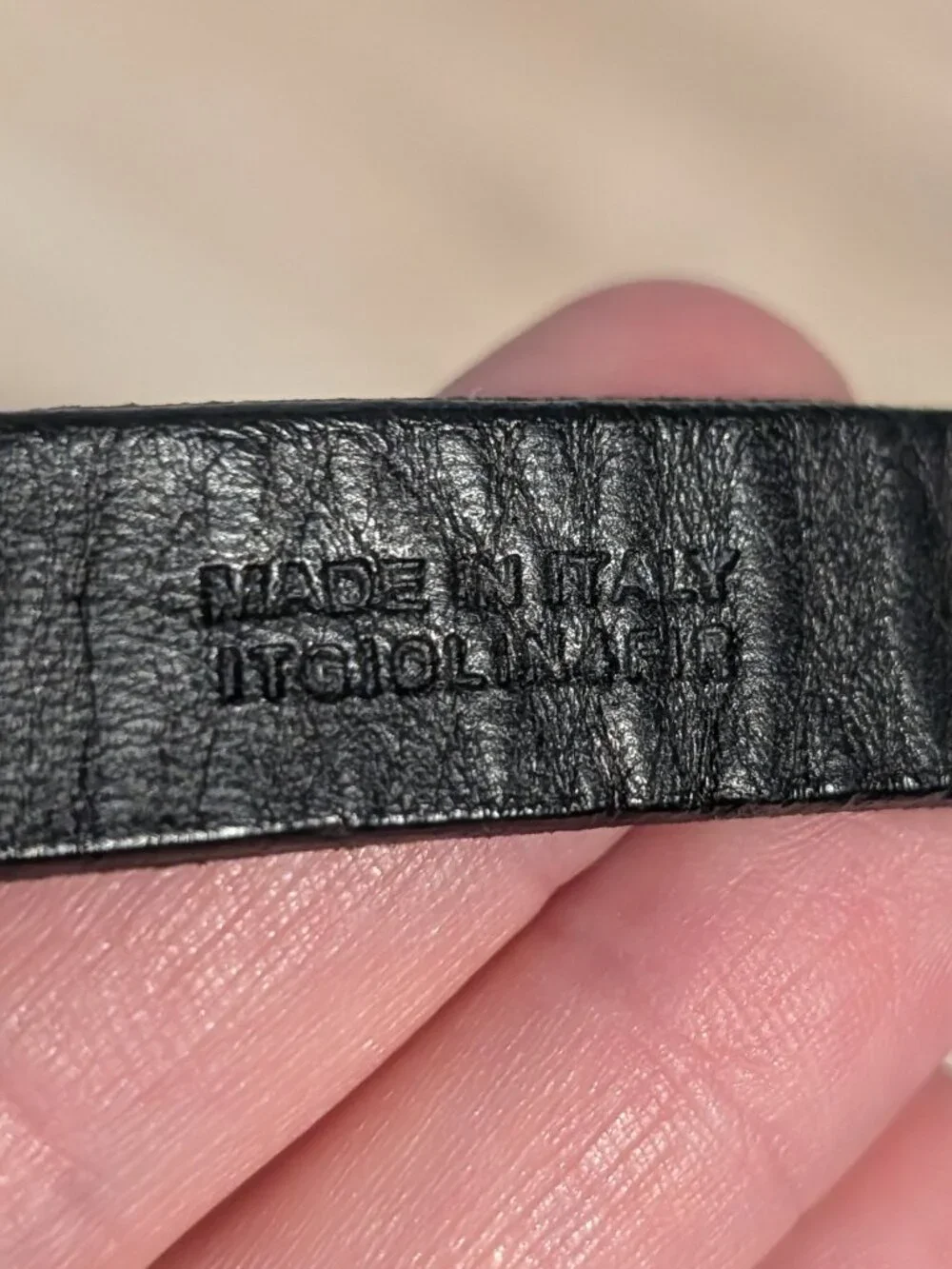 Burberry Black leather Turn Lock Buckle Belt